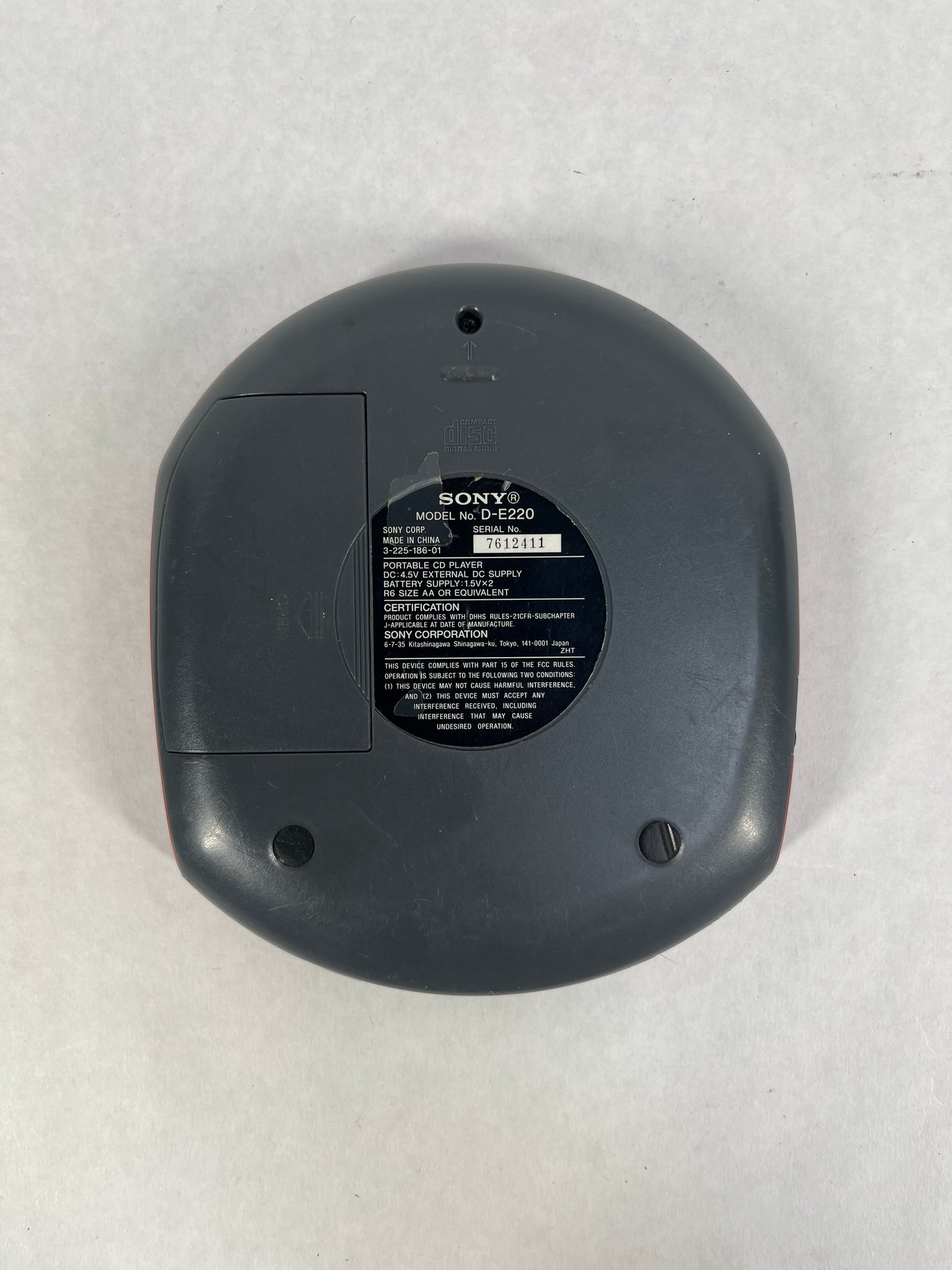 Sony Walkman D-E220 Portable CD Player