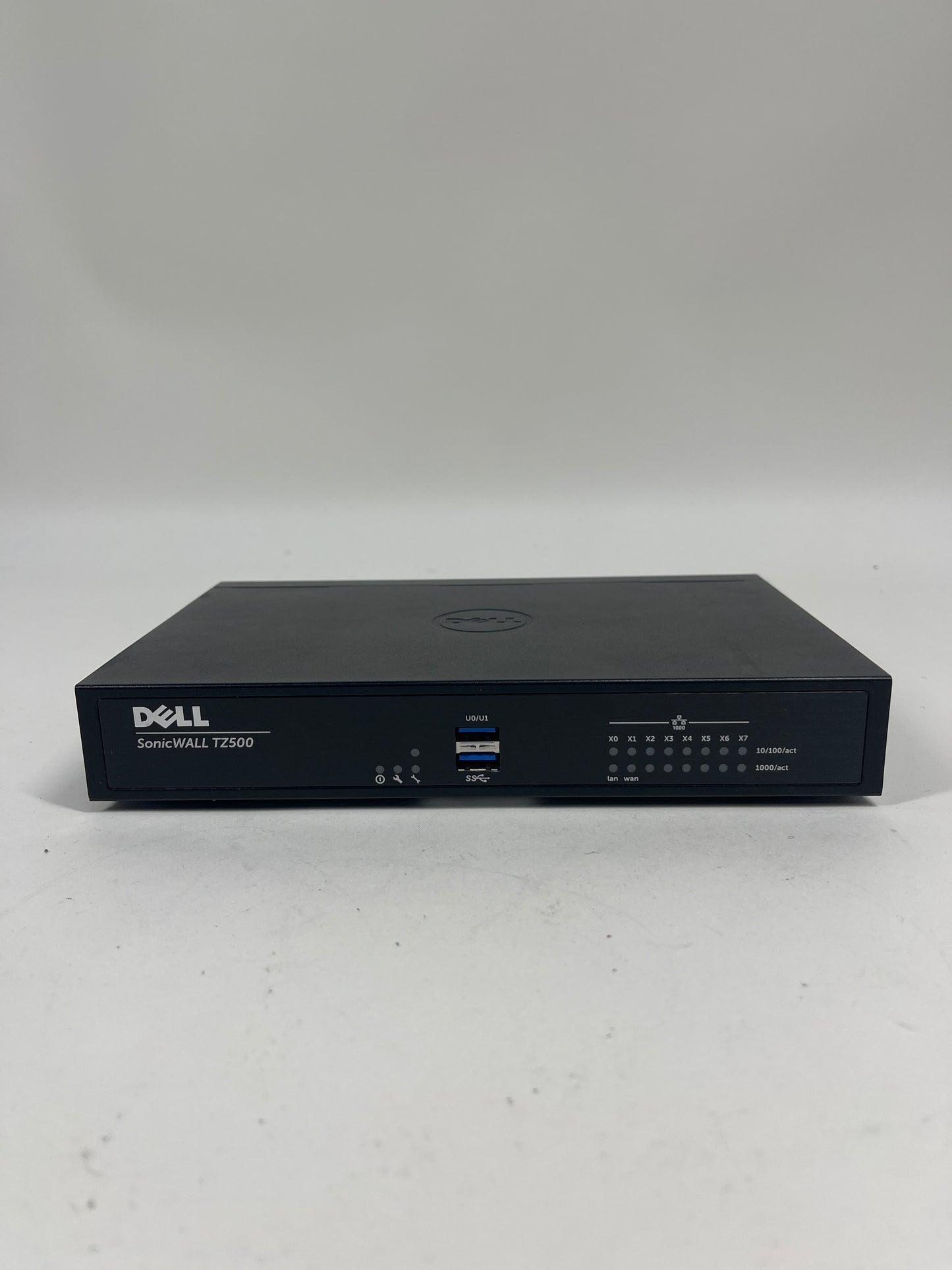 Dell SonicWall 8-Port Network Security Firewall TZ500 with AC Adapter