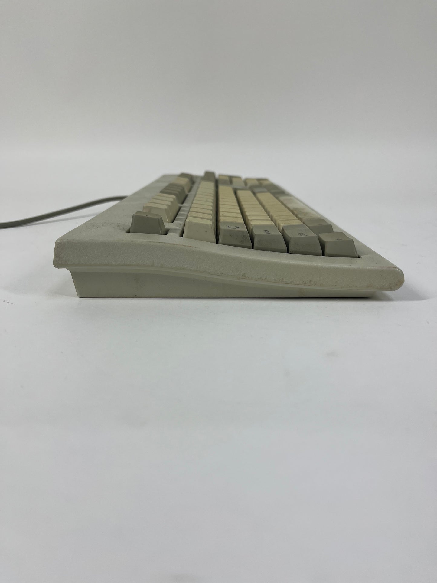 Chicony KB-5311 Vintage Keyboard E8HKB-5311