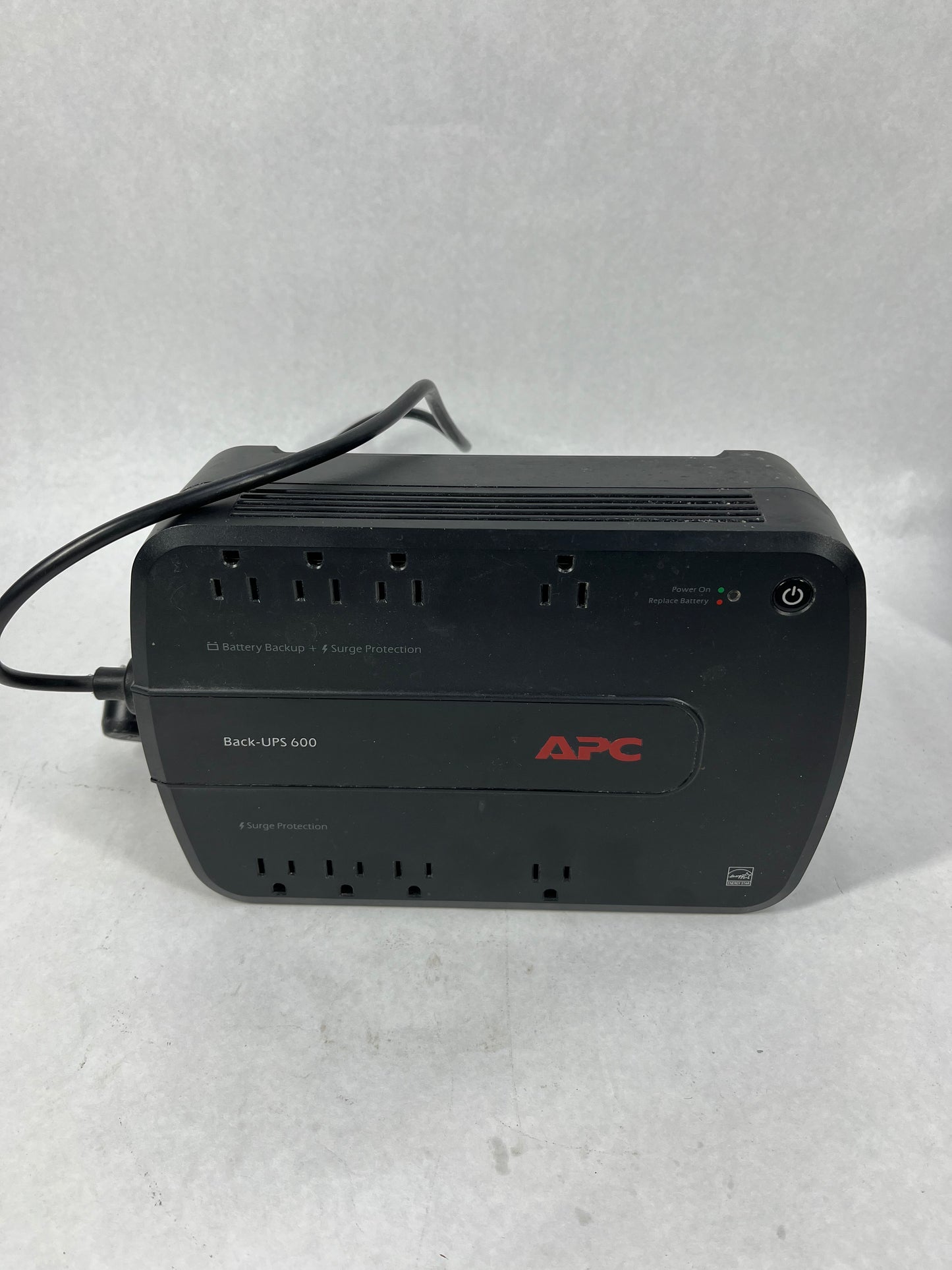 APC Back-UPS 600 Battery Backup BN600G