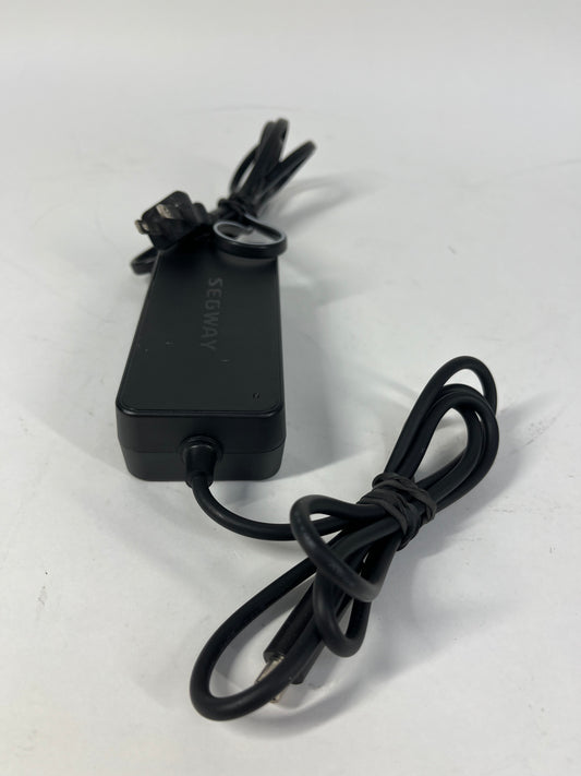 Segway AC Adapter 71 W 42V CA367