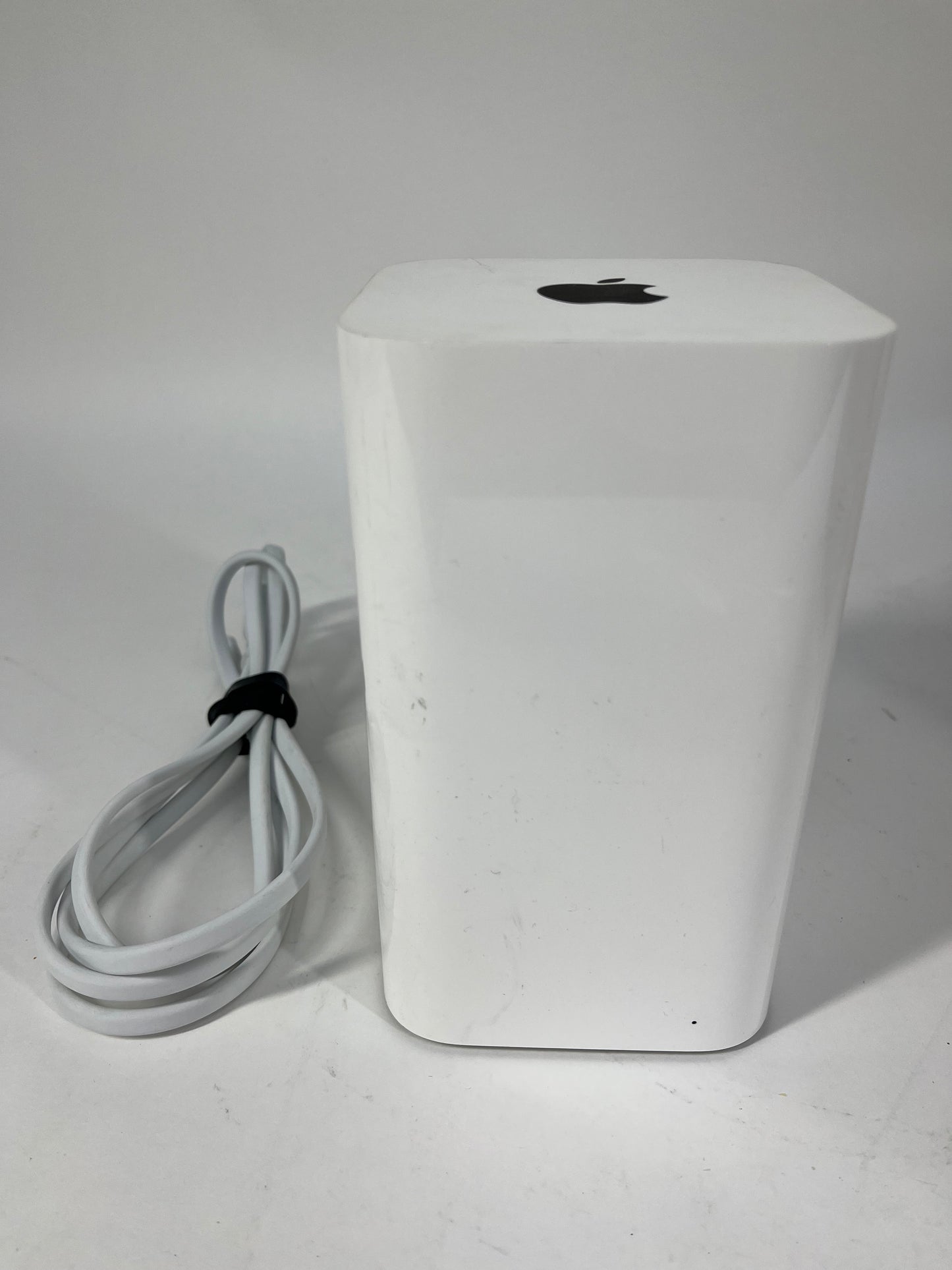 Apple Airport Extreme Base White A1521