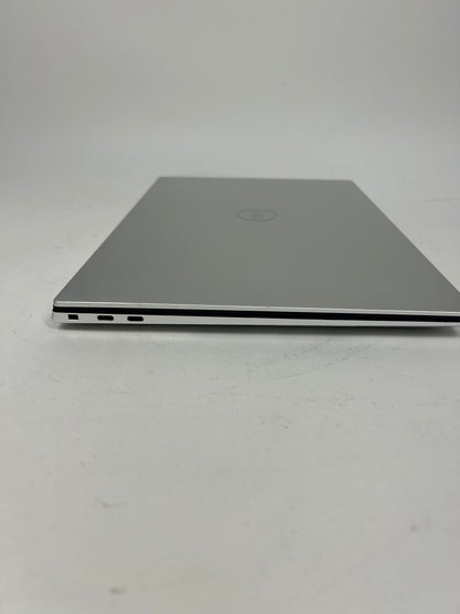 Dell Latitude 5420 15" i9-12900HK 2.5GHz 32GB RAM 1TB SSD GeForce RTX 3050 Ti