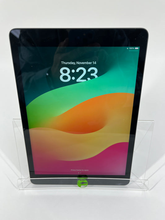 WiFi Only Apple iPad 9th Gen 64GB 17.6.1 Black MK2K3LL/A