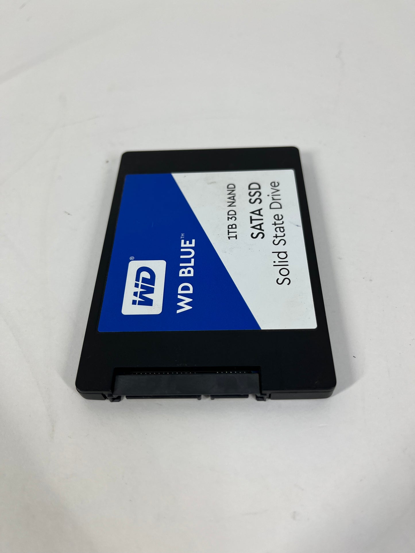 Western Digital 2.5" WD Blue 1TB Nand SATA 2.5" SSD WDBNCE0010PNC-WRSN