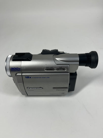 Panasonic Digital Camcorder Digital Video Camcorder PV-DV900D