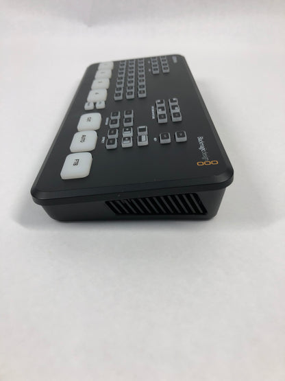 BlackMagicDesign ATEM Mini 4-Channel HDMI Splitter