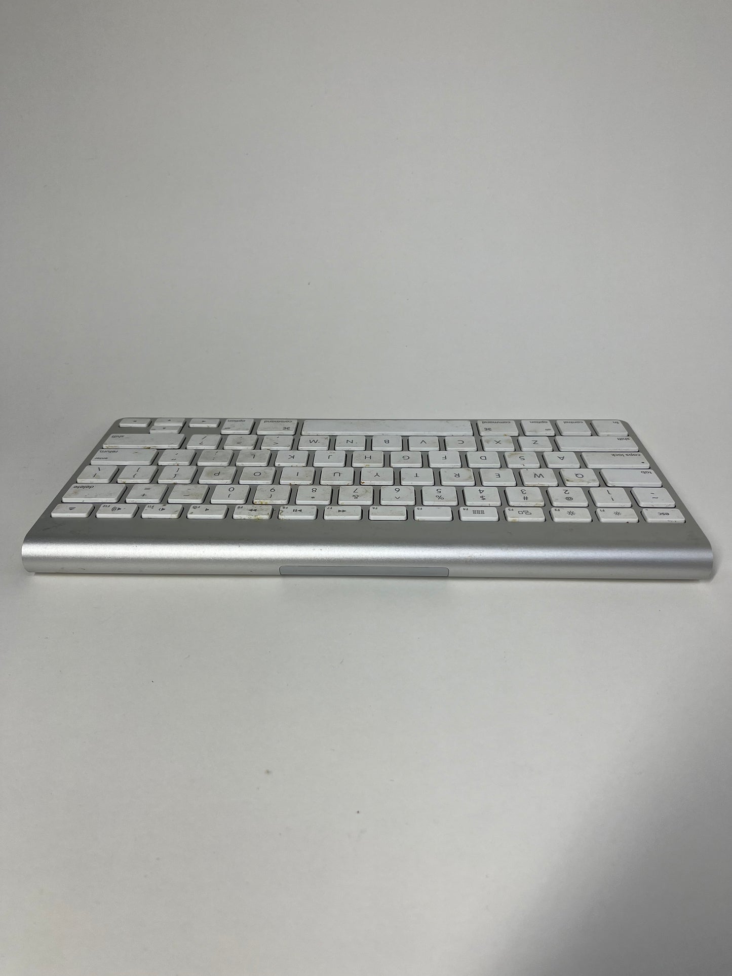 Apple Magic Keyboard White A1314