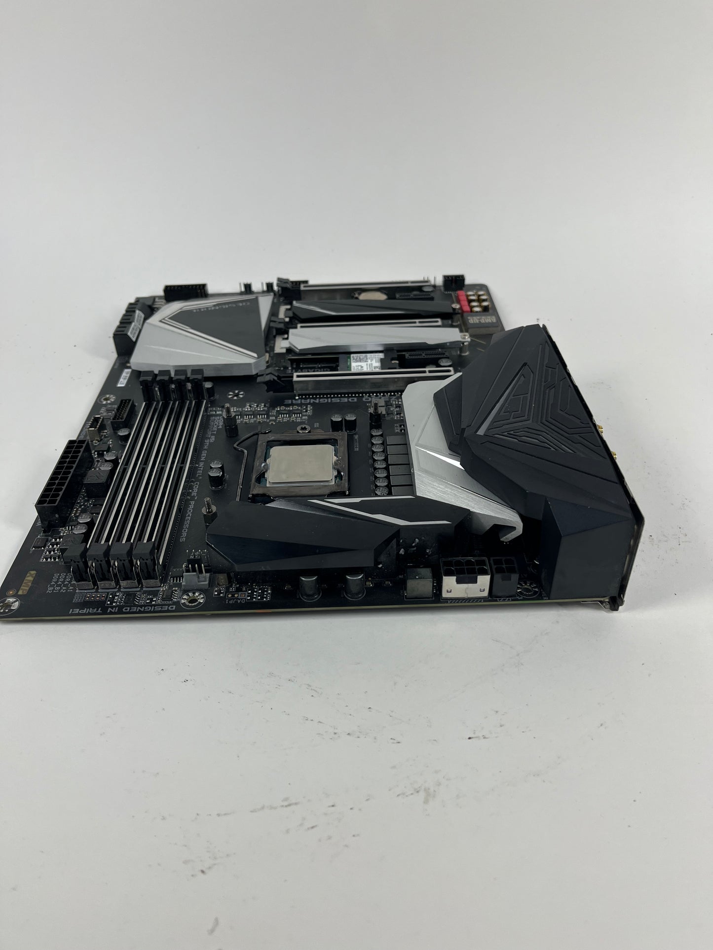 Gigabyte Z390 Designare LGA1151 ATX Motherboard