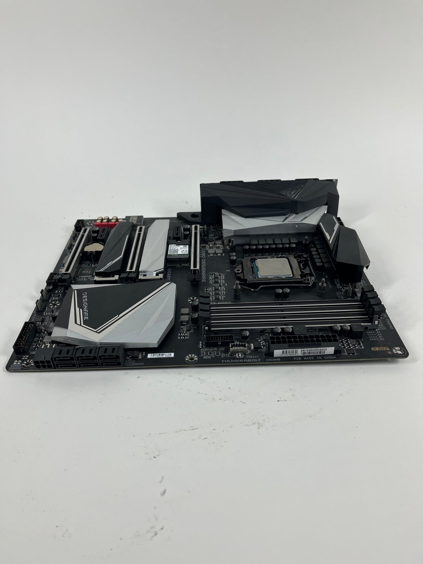 Gigabyte Z390 Designare LGA1151 ATX Motherboard